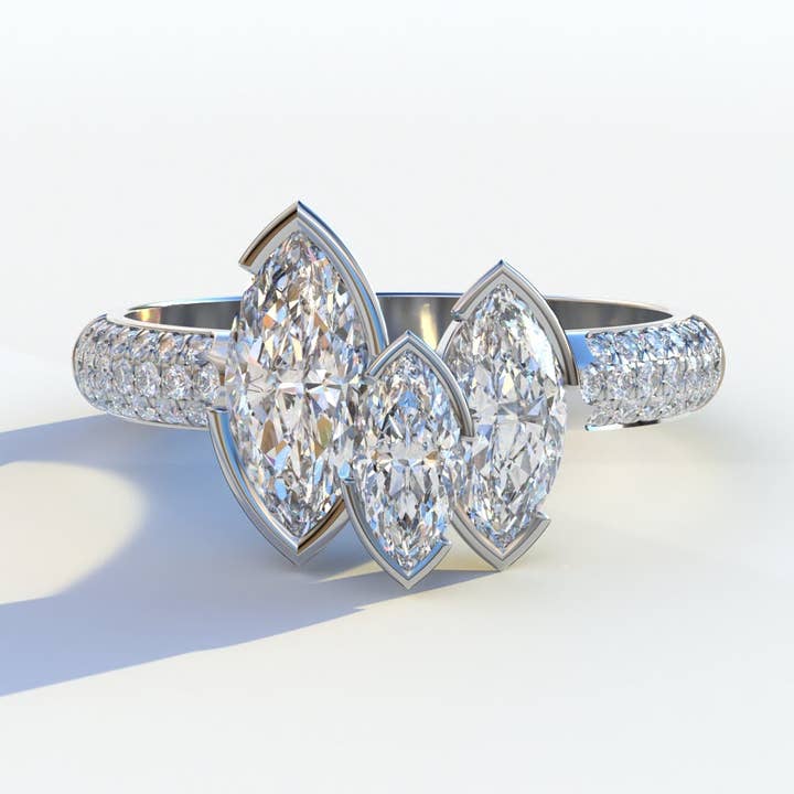 Bague en diamant de laboratoire taille marquise 3 Stone 5 Carat E-VVS - Néerlandais pour la vente par Mohana Jewels - Luxury