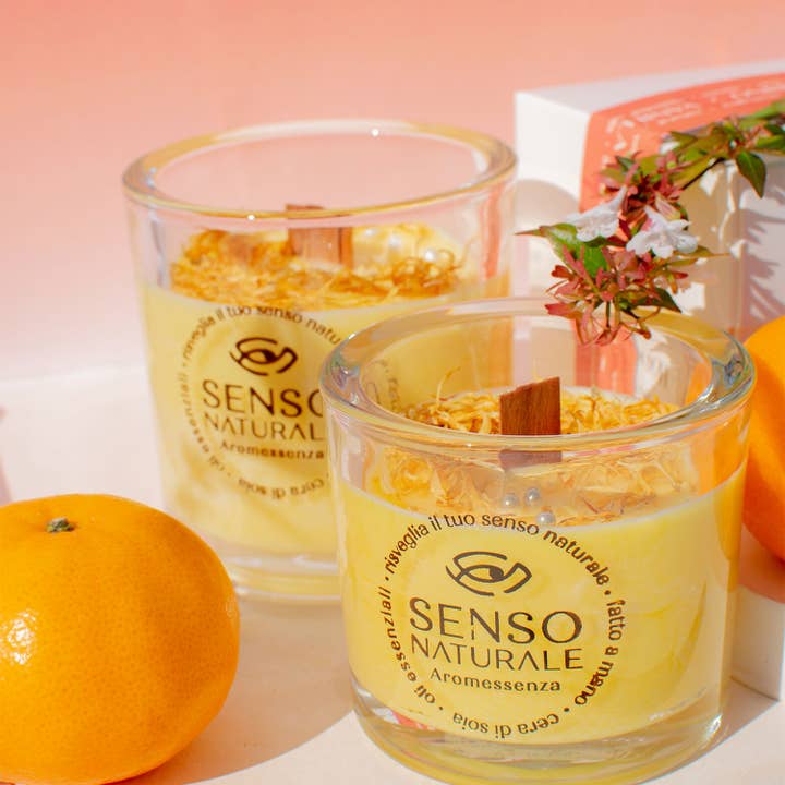 Scented Soy Wax Candle VANILLA and MANDARIN and Wood Wick for wholesale by KP Pharma