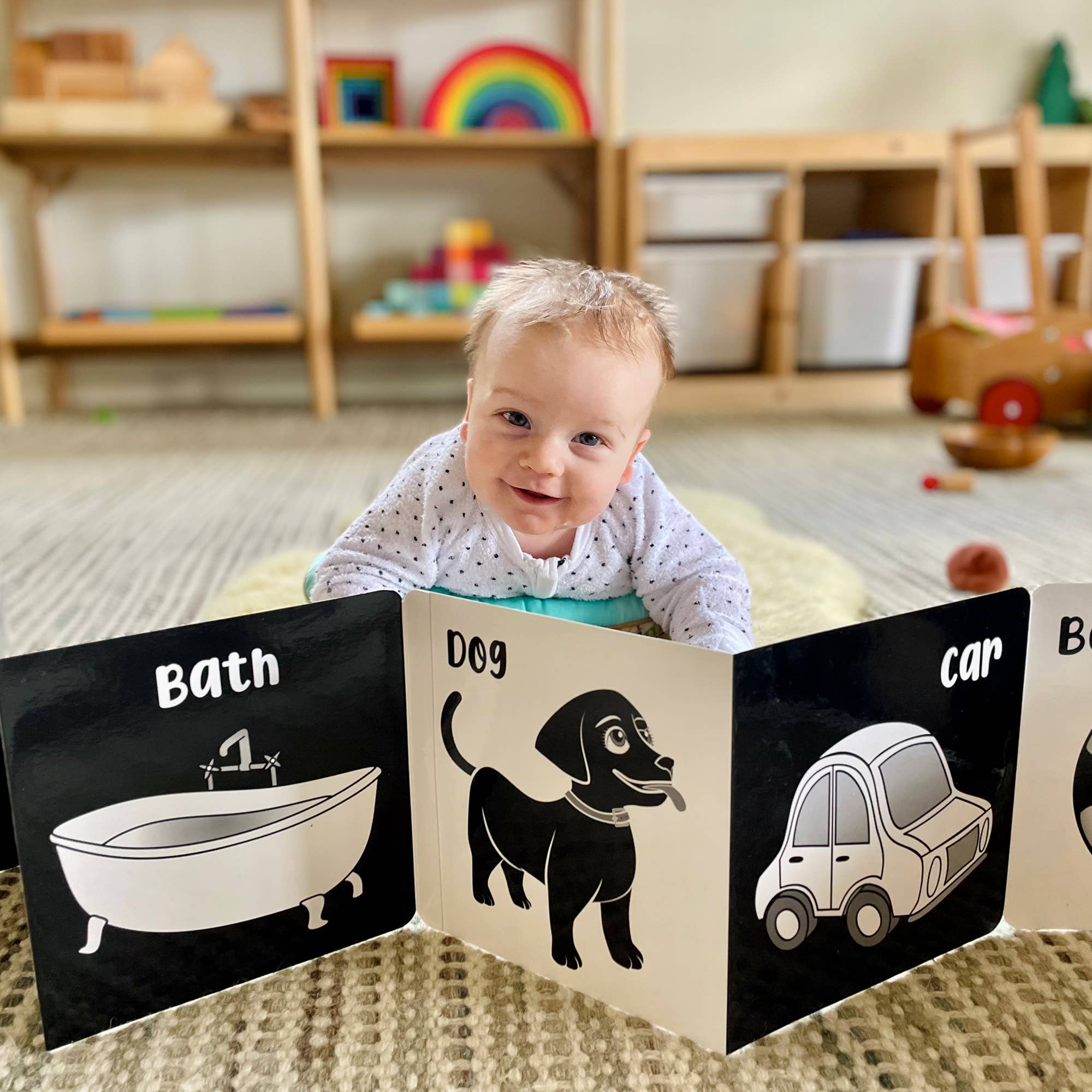 Young Wonderer - Wholesale Baby & Toddler Book (0-2) - Welcome To The World Little One Black and White Baby Book7