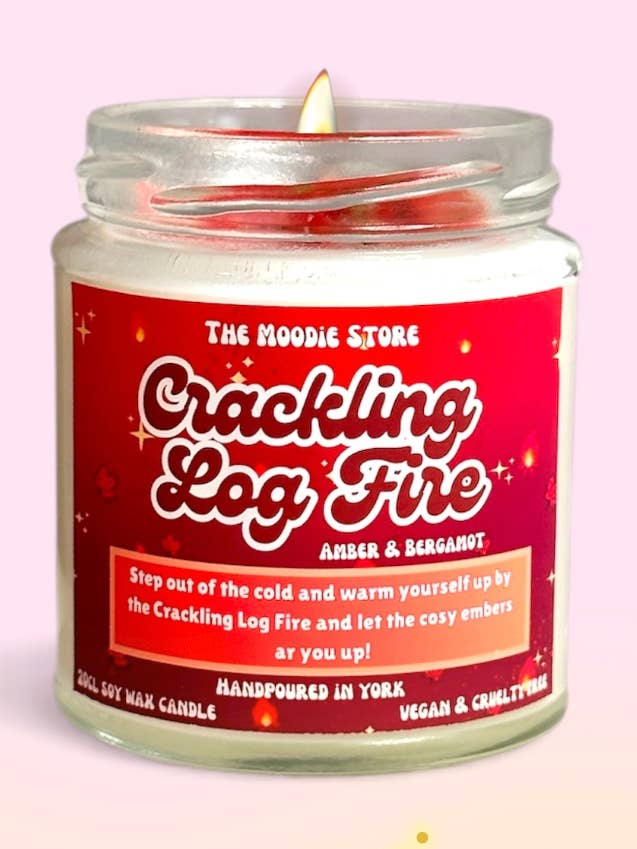 Crackling Log Fire - Amber & Bergamot Fragranced Vegan Soy Wax Candle for wholesale by The Moodie Store
