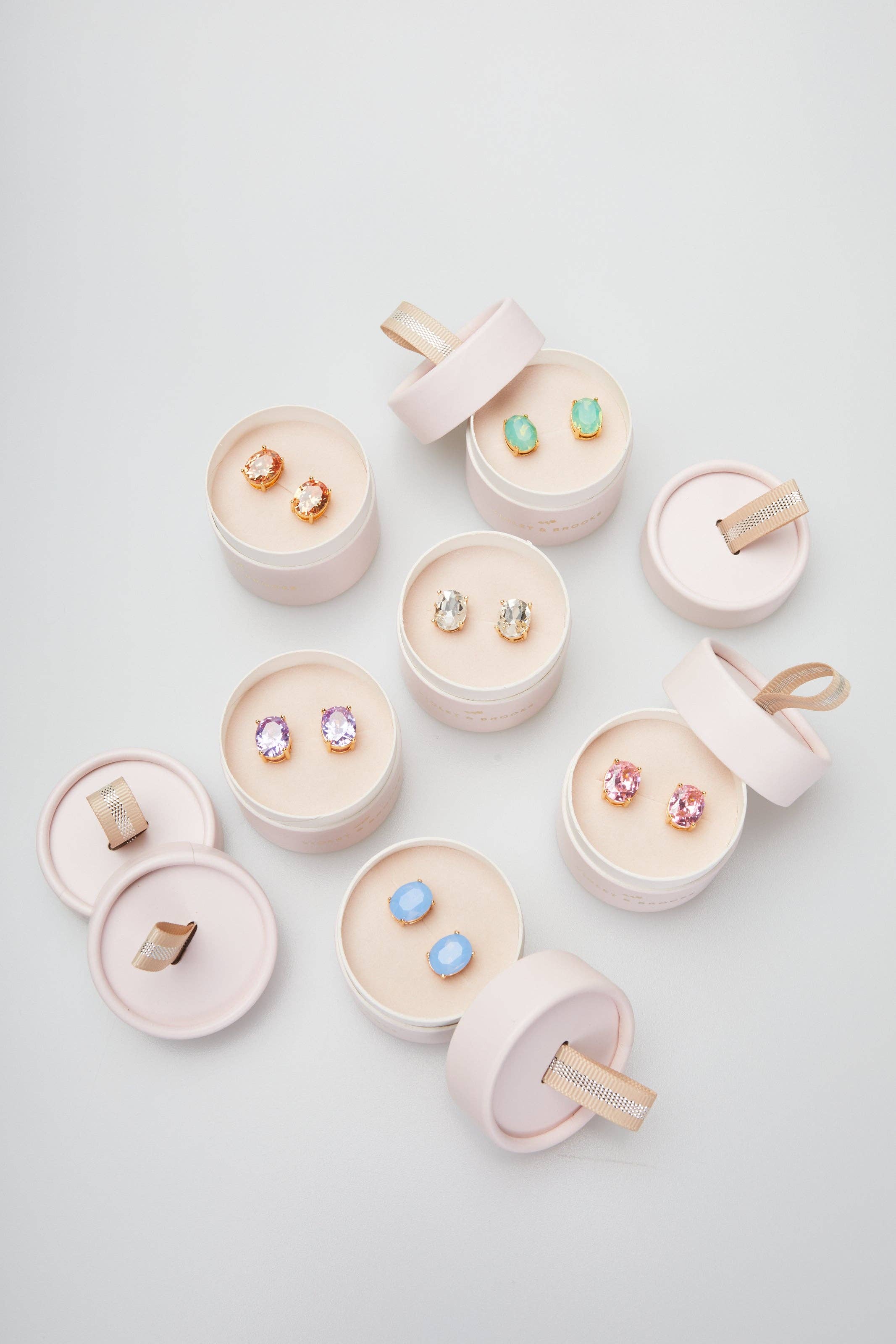 Violet & Brooks - Vente Clous d'oreille - Boucles d'oreilles à tige en cristal étincelant Mia12