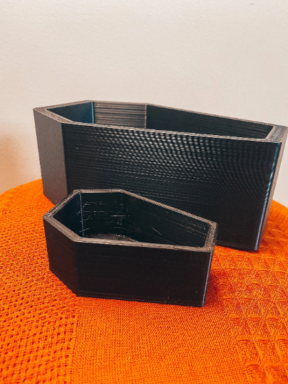 CMbeautifuldesigns - Wholesale Planter Box - Coffin Planters1