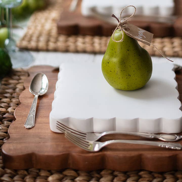 etúHOME – Großhandel Schneidebretter – Schneidebrett mit gewelltem Rand, mittleres Quadrat6