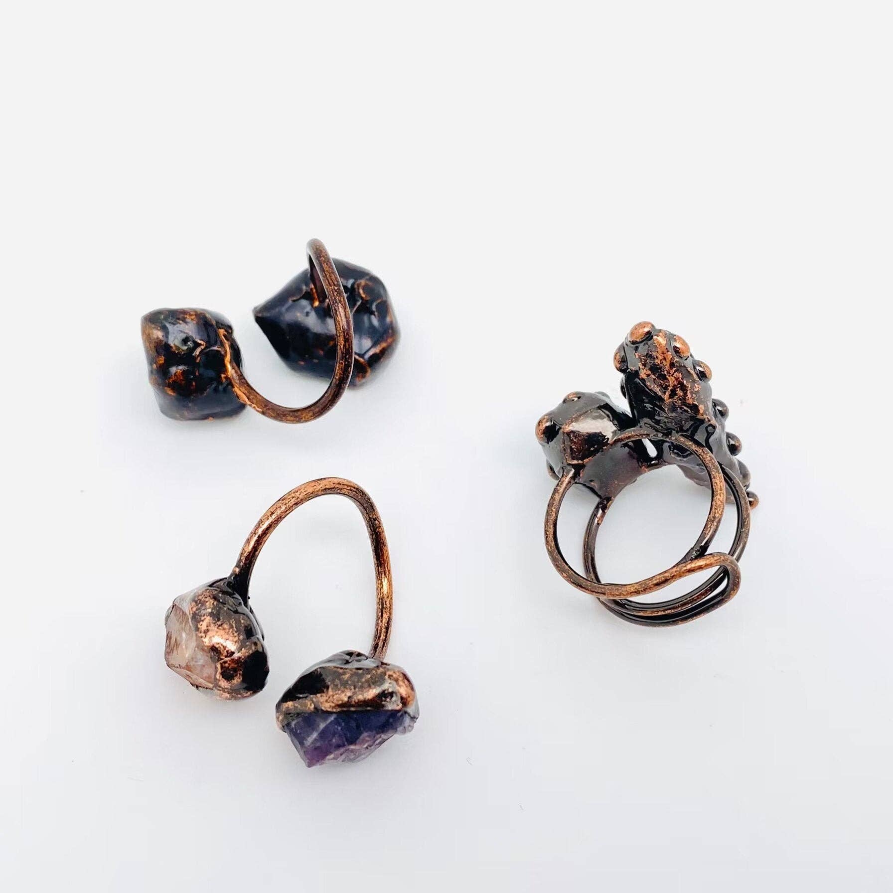 Mio Queena - Wholesale Cocktail/Statement Ring - Natural Stone Irregular Fluorite Crystal Adjustable Ring -CS3