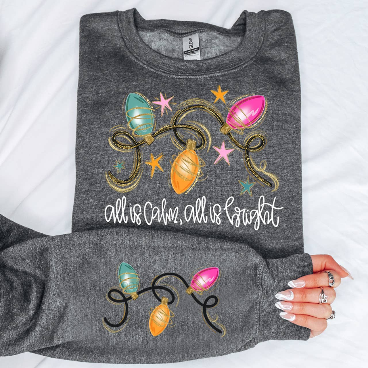 Trendy Tee Co. - Vendita all'ingrosso Maglietta stampata - Unisex - Felpa SET Luci di Natale Tutto è Calmo Tutto è Luminoso0