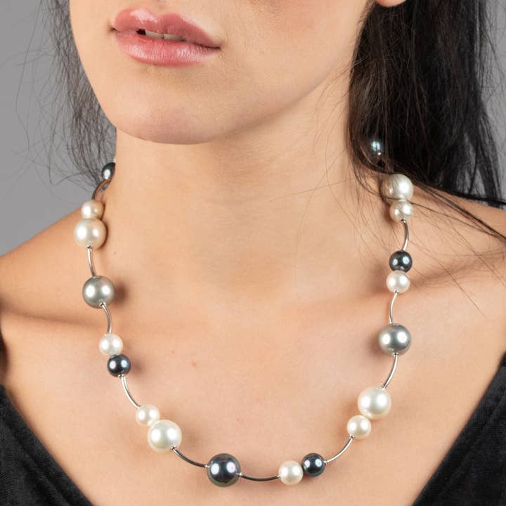 Orquidea - Wholesale Beaded/Pearl Necklace - Mikaela Necklace1