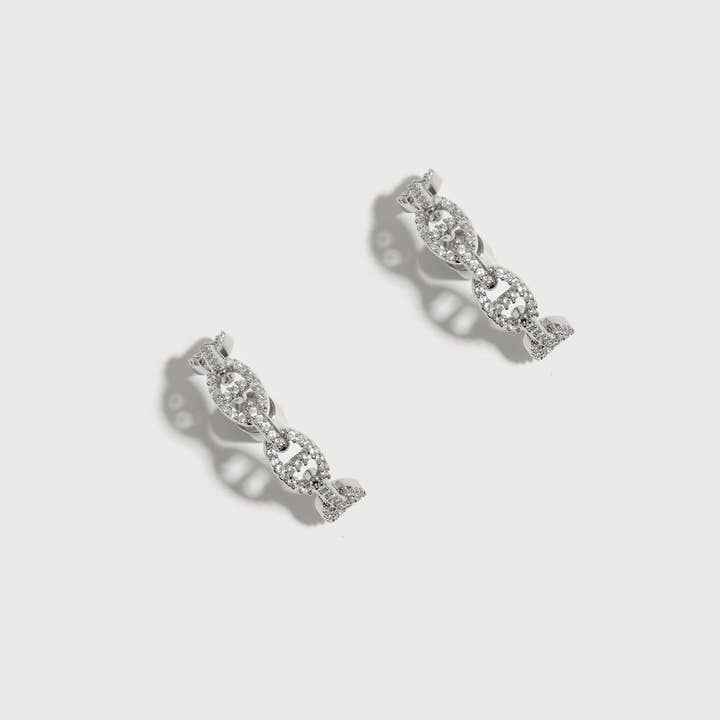 Boucles d'oreilles pavé Mariner pour la vente par DRAE COLLECTION