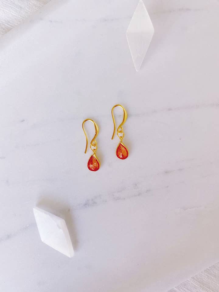 Boucles d'oreilles Sweet Peach pour la vente par Dusk Hera