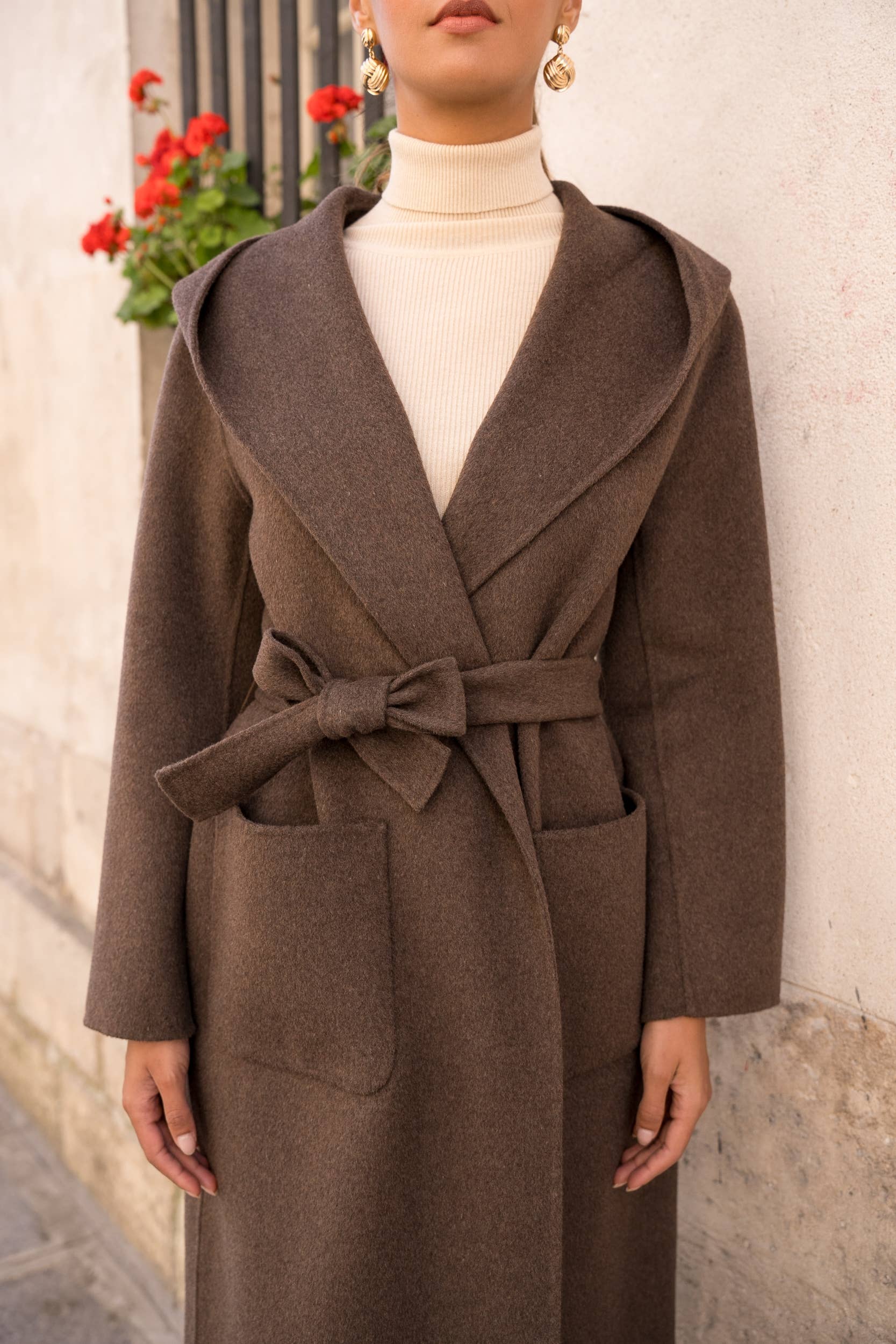 Attentif Paris - Wholesale Coat - Women's - Hand-sewn long wool coat with large hood and belt17
