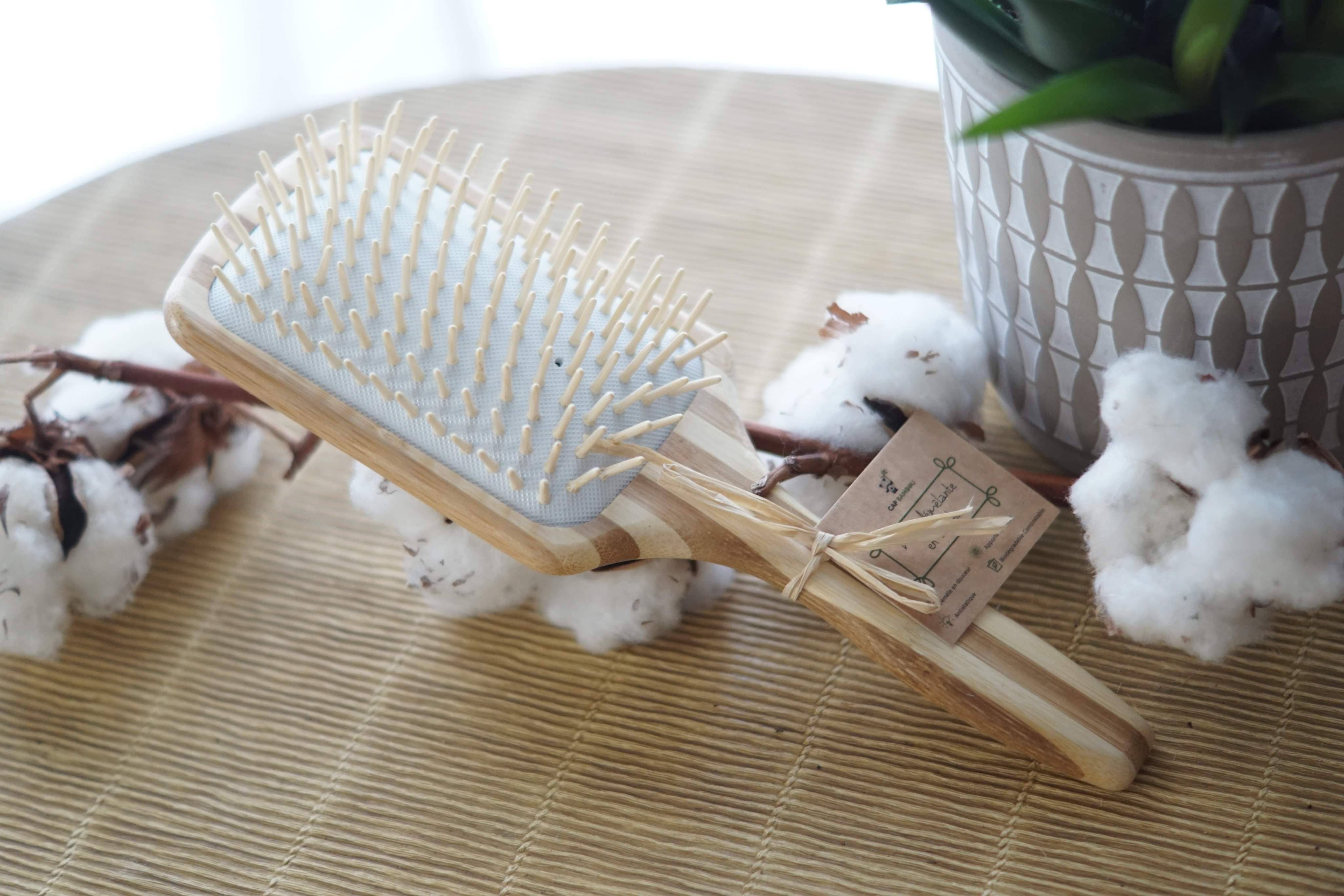 cap bambou - Wholesale Hair Brush/Comb - Bamboo “large” detangling hair brush2