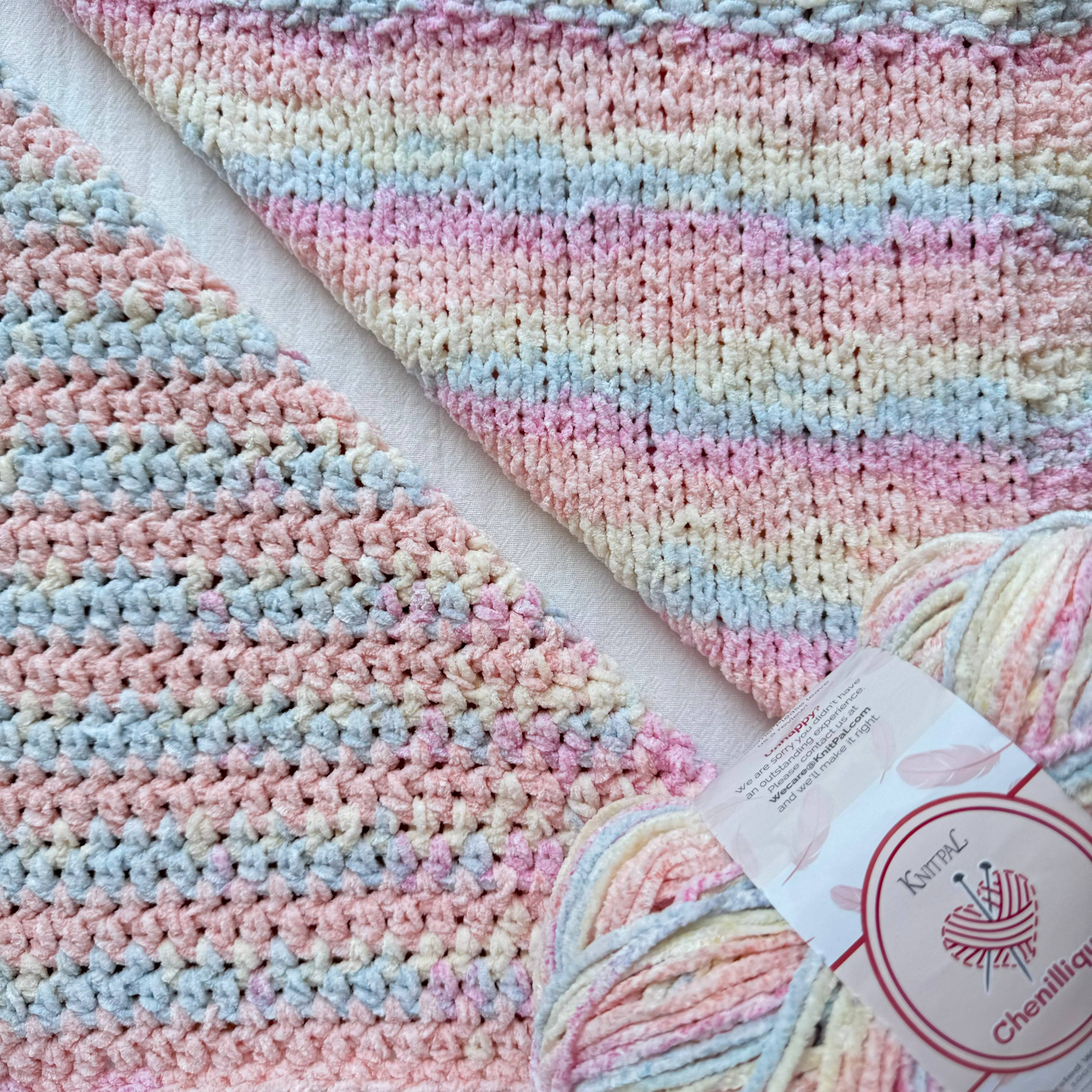 KnitPal - Wholesale Yarn - Chenillique Velvet Chenille Crochet Yarn - Worsted Weight 427