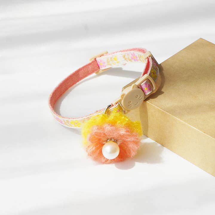 Cheerhunting - Wholesale Halsband - Kat - Mokka - Anti-verstikkende kattenhalsband met voorjaarsbloemen1