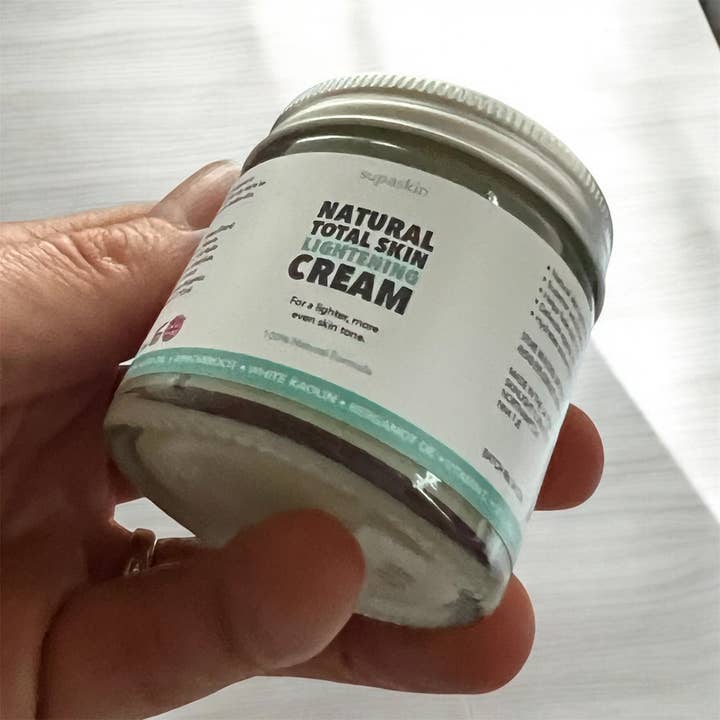 Skinlight Cosmetics Ltd - Wholesale Facial Moisturizer - All Natural Skin Lightening Cream For - 60ml2