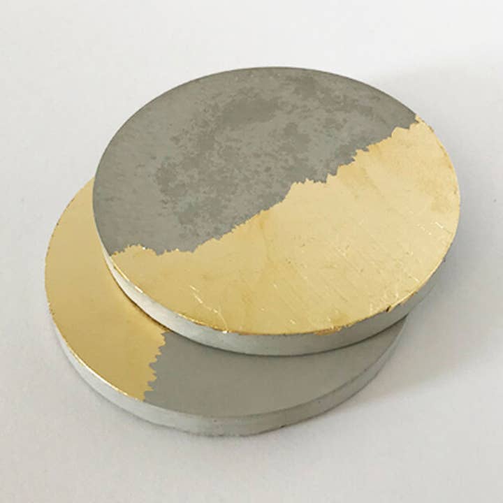 Anie Studio - Vendita all'ingrosso Sottobicchiere - Sottobicchiere rotondo in cemento foglia oro - 1/20