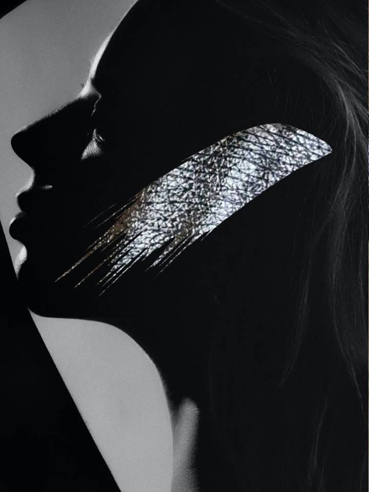 Guana Bay | Lyn Grå Vand Aktiveret Makeup for engroshandel hos Sweet SXM Beauty