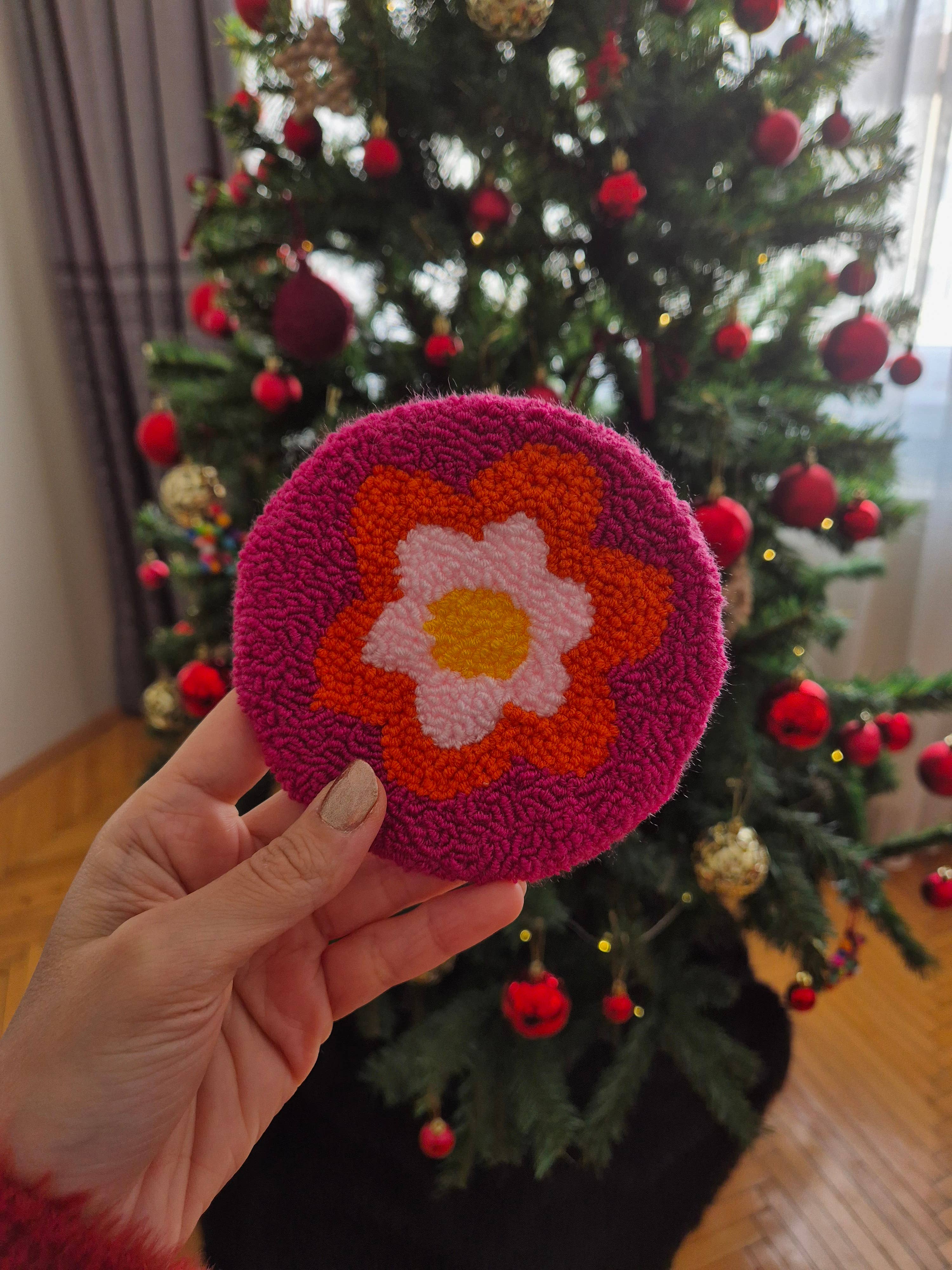 despinacrafting – wholesale Coasters – Punch Needle Mug Rug,  Floral Coasters 5