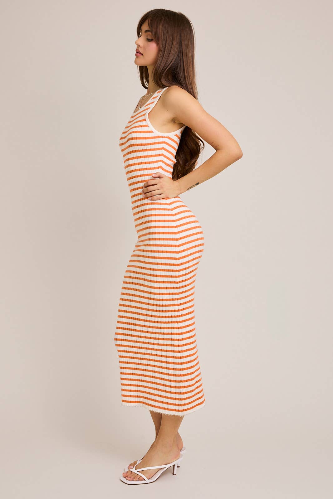 LE LIS - Wholesale Dress - Women's - SLEEVELESS ROUND NECK STRIPED RIB SWEATER DRESS18