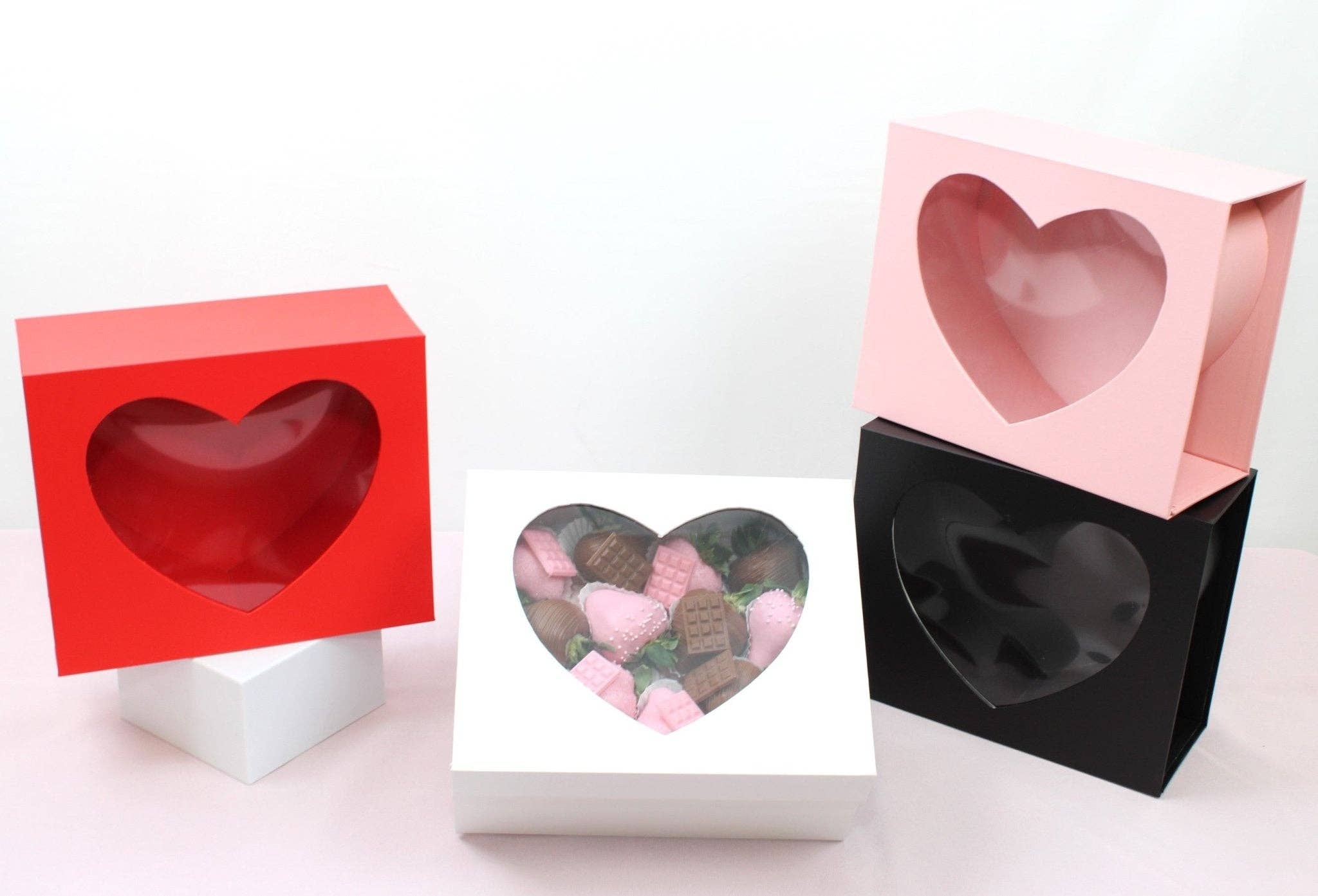 Elegant Design Supply - Wholesale Gift Box - Square Magentic Heart Flower Gift Box5