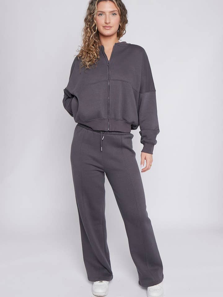 AX Labels - Wholesale Top & Pant Set (NOT Loungewear) - Women's - Oversized Bomber Style Fleece Zipper Co-ord27