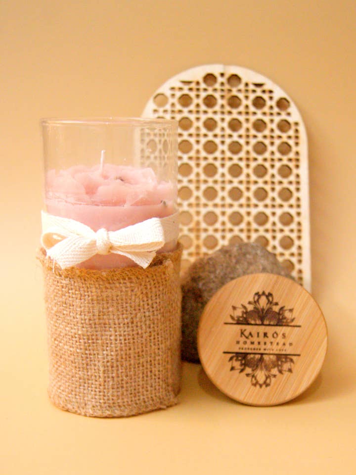 Candela di Bambù Alta Lilly & Lavanda per la vendita all'ingrosso da parte di Kairós Homestead