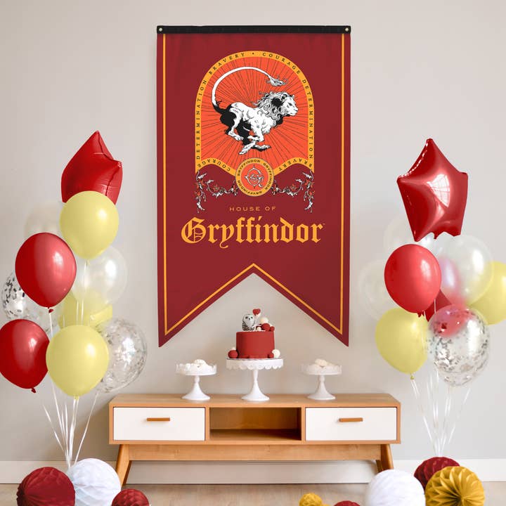 Conquest Journals - Wholesale Flag - Harry Potter Gryffindor Crest Banner Flag (30'' x 50'')3