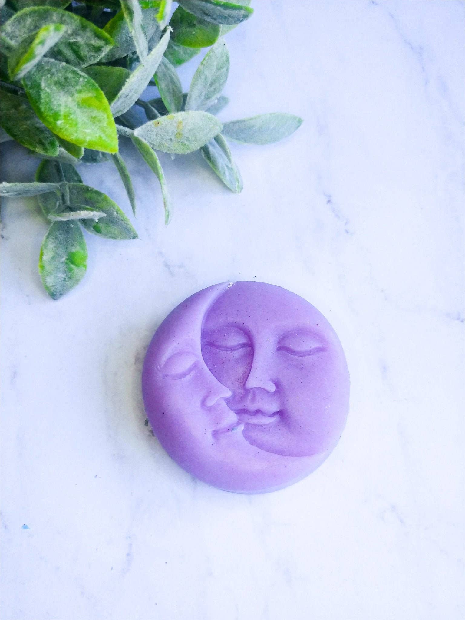 Sacred Lore – Großhandel Feste Seife – Moon Goddess Sage & Lavender Grounding Empaths Shield