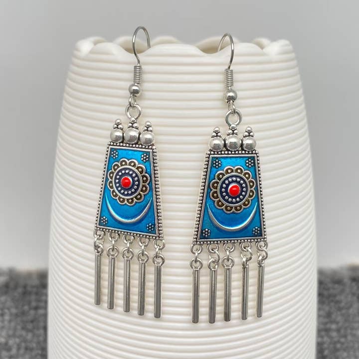 Vintage Metal Fringe Enamel Silver Tone Earrings for wholesale by Mio Queena