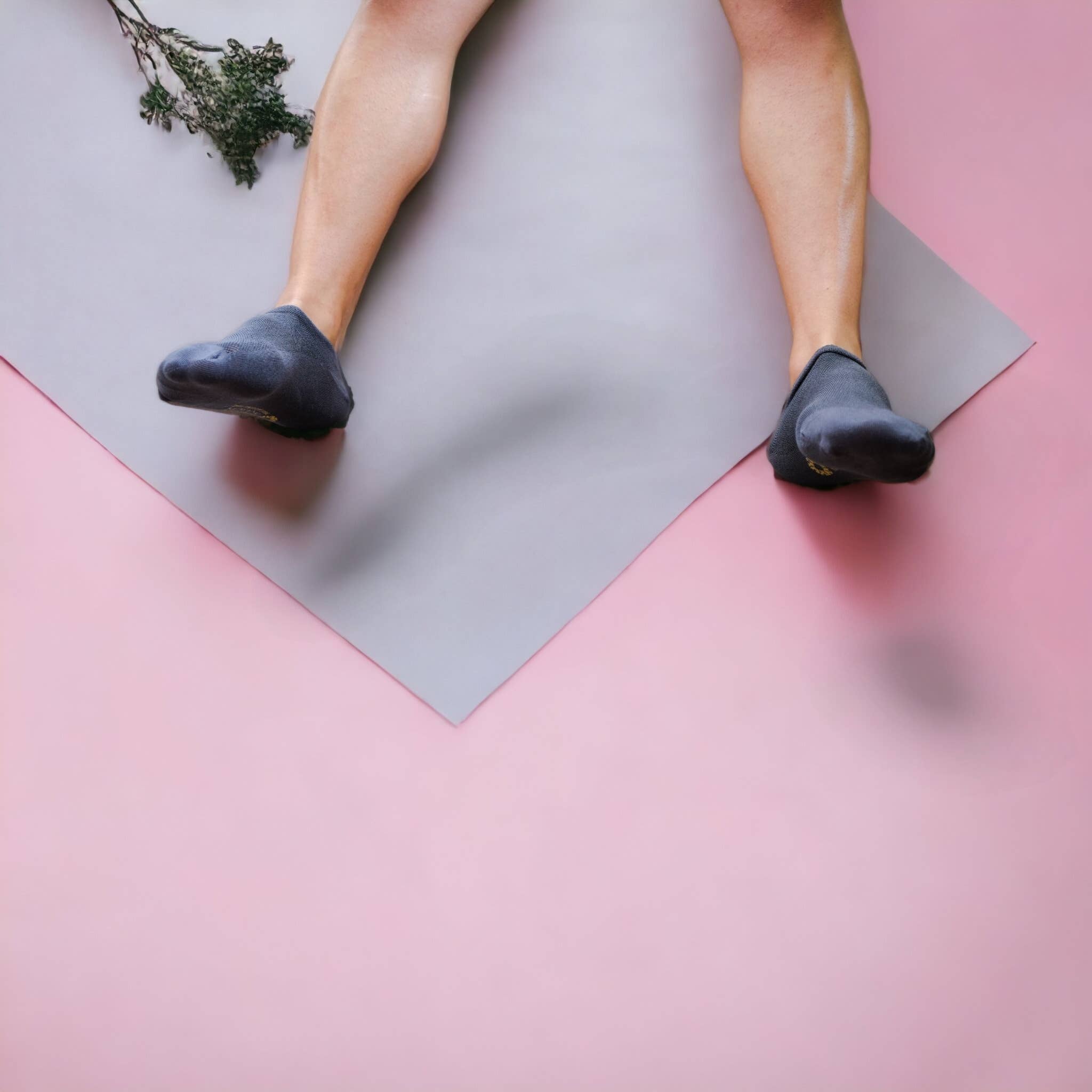 Rodilha - Wholesale Socks - Women's - Singular Grey Short Socks 22- Singularidade Collection4