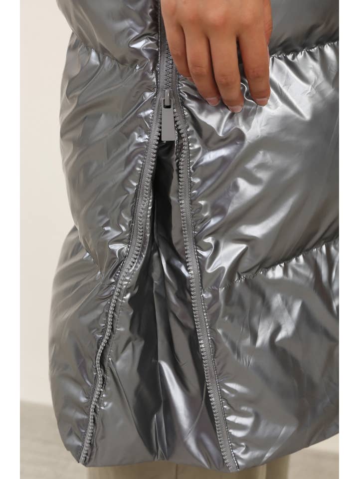 Attrait Paris - Wholesale Puffer Jacket - Women's - Extra long puffer jacket with metallic hood18