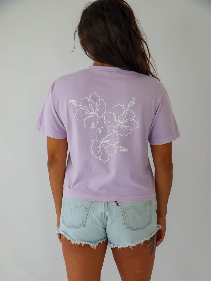 Camiseta Midi de Hibisco para venta al por mayor de TIYS Clothing Co.