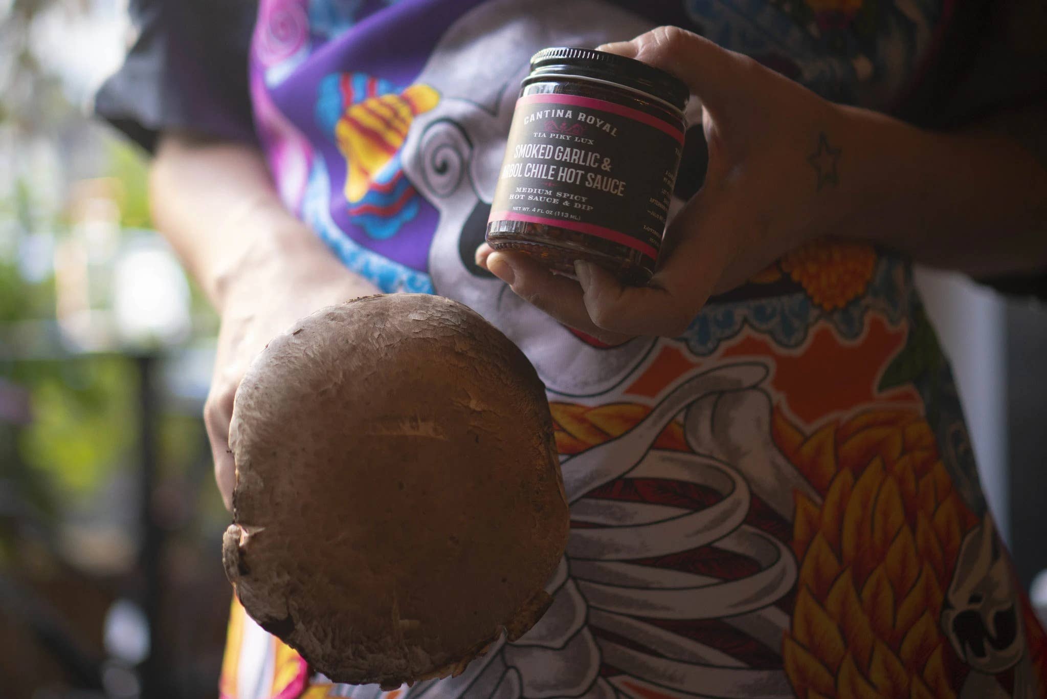 Cantina Royal Hot Sauce - Wholesale Hot Sauce - Tia Piky Lux - Crispy Arbol Chile Oil4