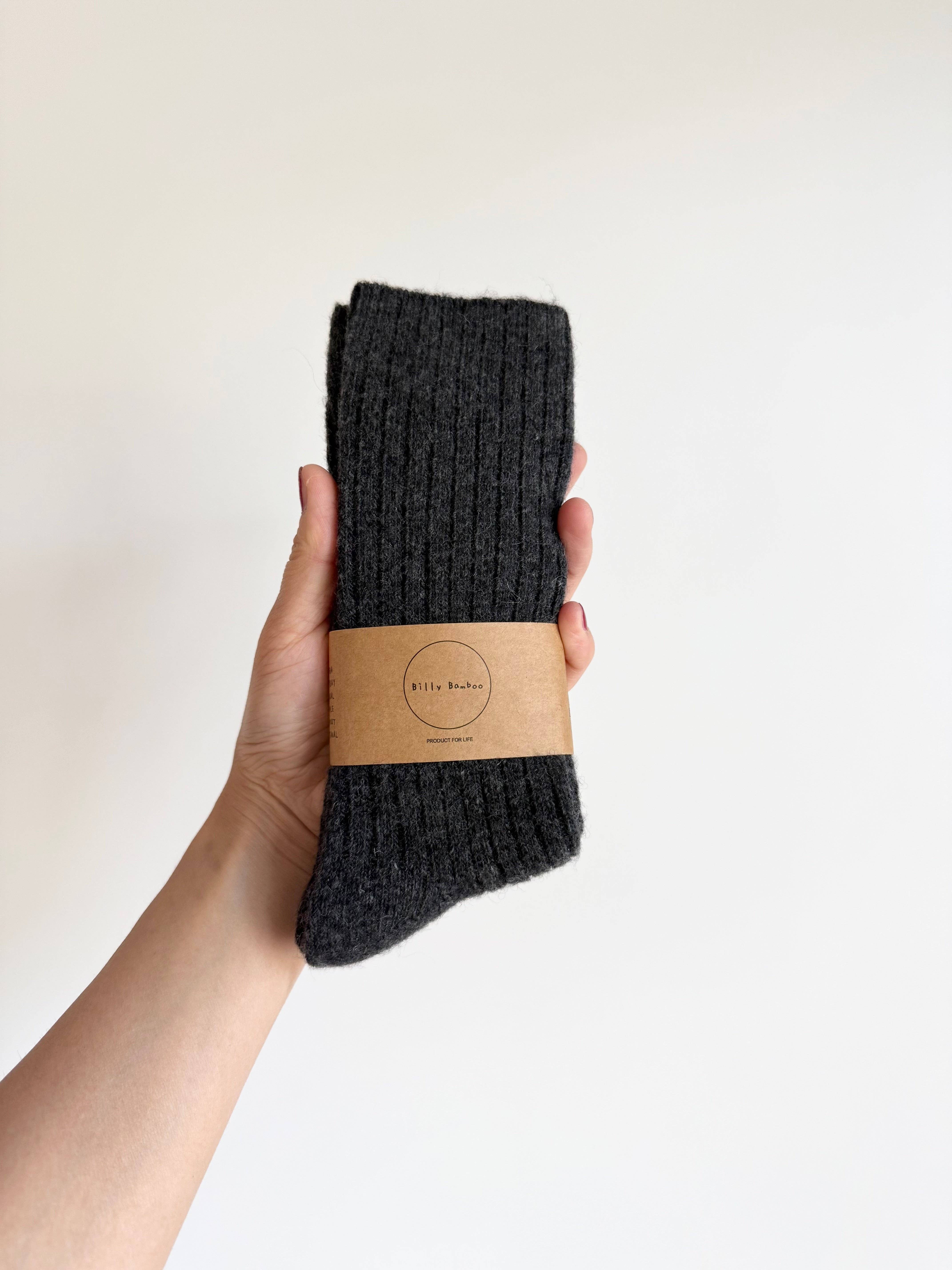 Billy Bamboo - Wholesale Socks - Women's - ICELAND WOOL HIGH SOCKS3