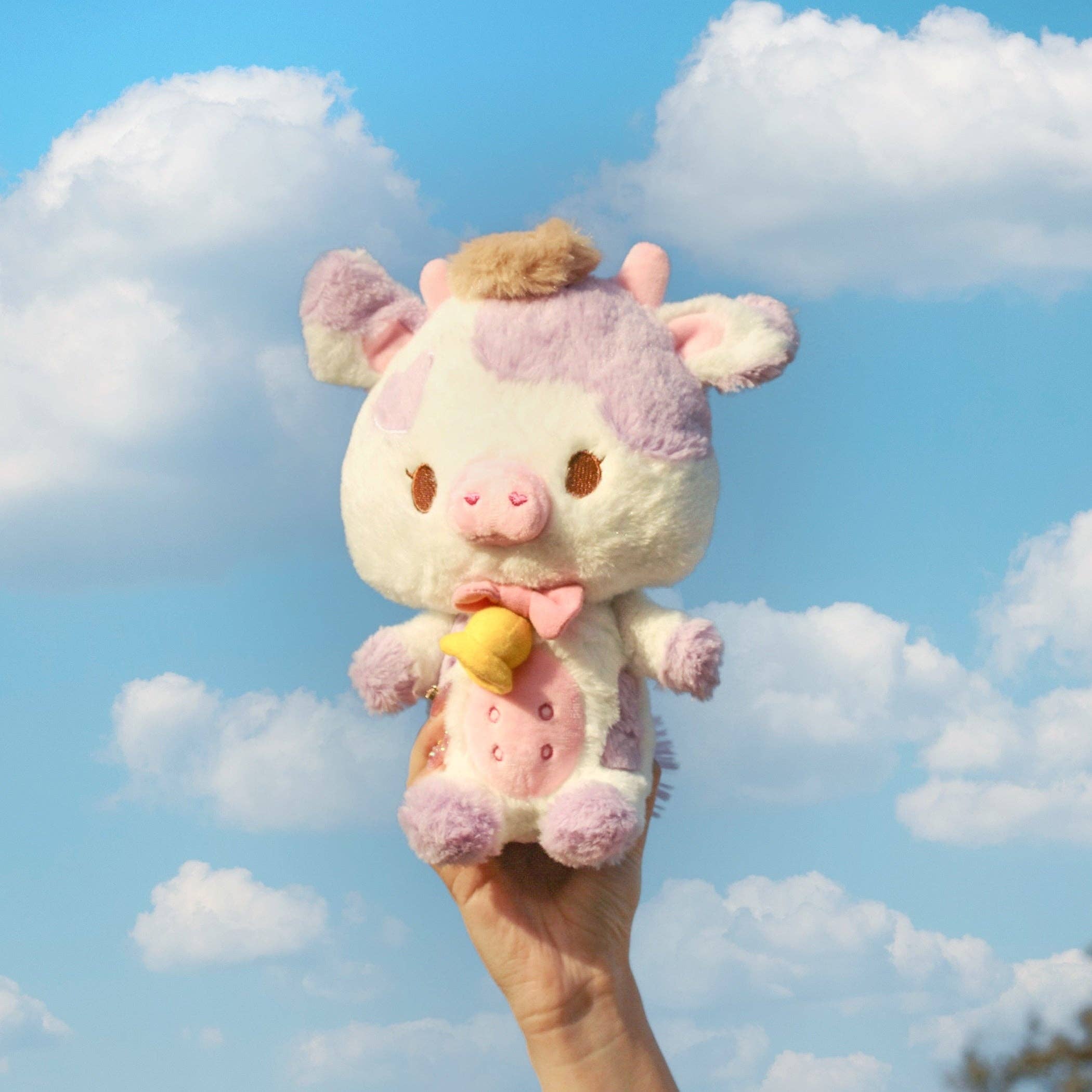 Basura Gang – wholesale Stuffed/plush toy – Kids & baby – Jolene the Cow Plushie2