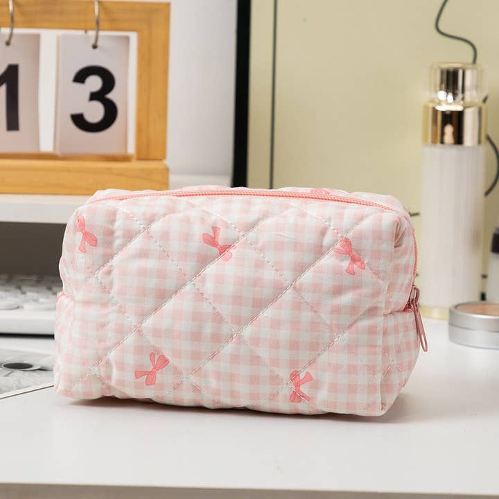 JOSSLYN by wall to wall - Wholesale Makeup/Cosmetic Bag - QUILTED COTTON CHECKER BOW COSMETIC POUCH BAG | 40P5693