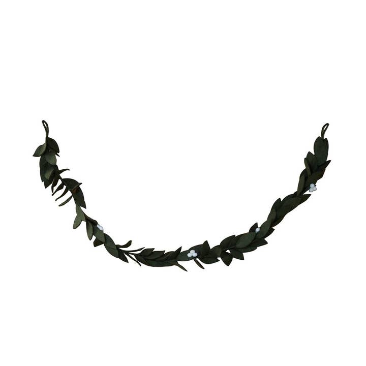 Global Goods Partners - Wholesale Bunting/Garland - Felt Mistletoe Garland