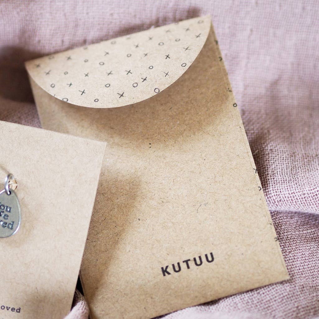 Kutuu - Vente Pochette cadeau - Pochette à charms1