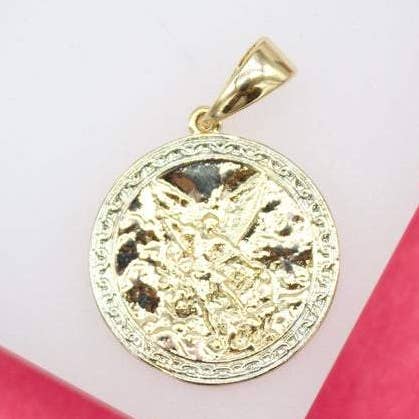 Pendentif Saint Michael rempli d'or avec pendentif ange gardien archange pierres cz (A95) pour la vente par MIA Jewelry