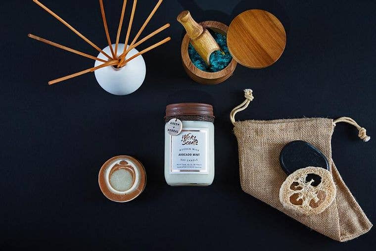 Wicks + Scents - Wholesale Jar/Filled Candle - Avocado Mint - Wooden Wick Soy Candle - 12 oz2