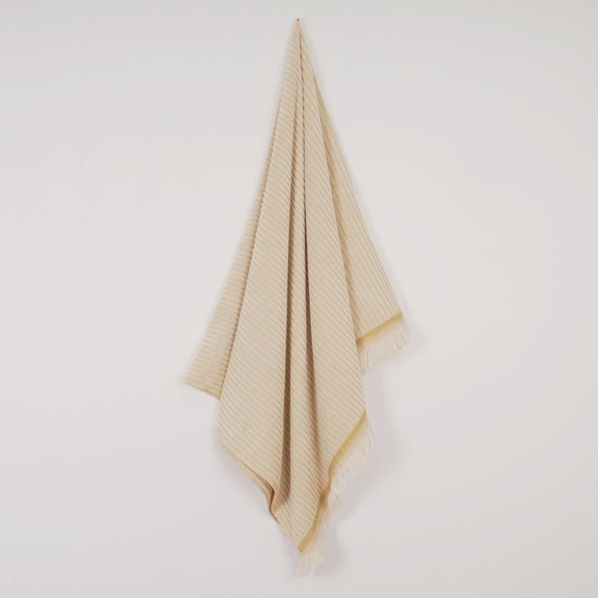 Primitive - Wholesale Badhanddoek - OUTLET - Ovella grote badhanddoek W014