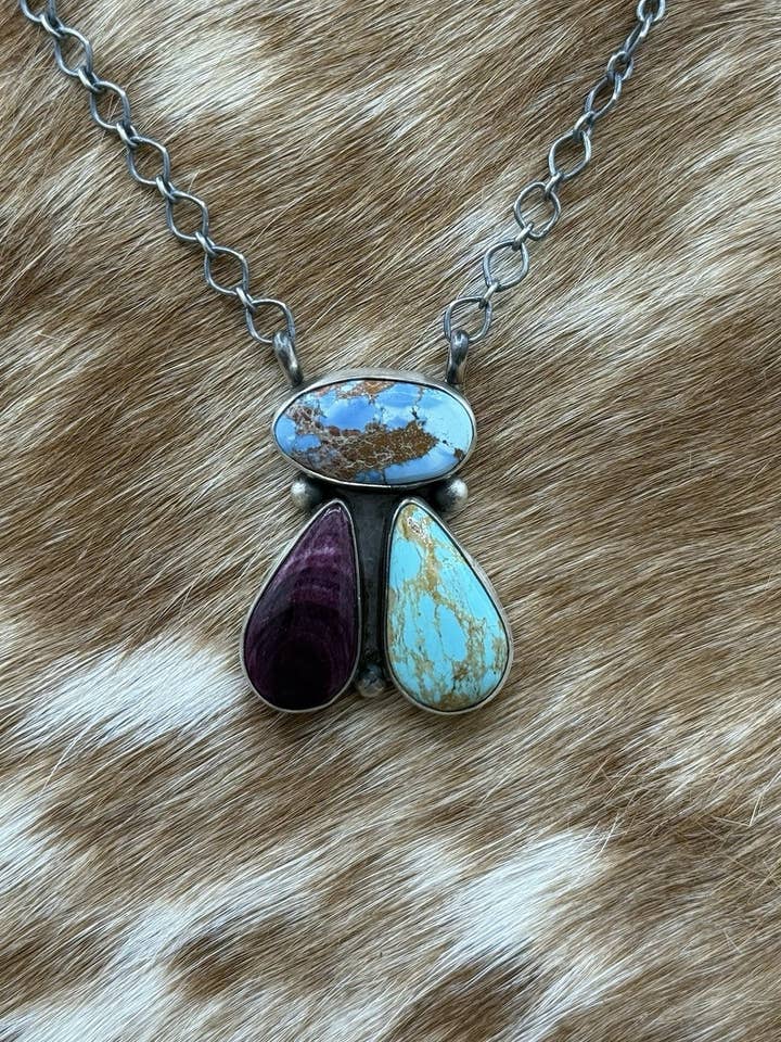 Collier barre en argent sterling fait main Navajo avec pierres multiples en turquoise 18” pour la vente par Native City Jewelry