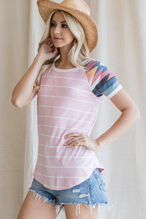 7th Ray – Engroshandel T-shirt – til kvinder – Casual Stribet Aztec Raglan Kortærmet T-shirt T41228