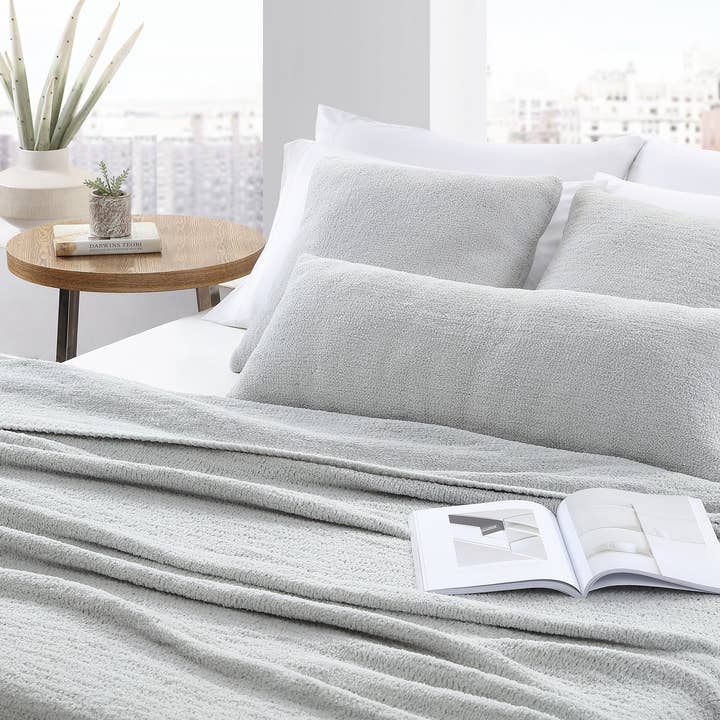 Sunday Citizen - Wholesale Bedding Blanket - Snug Bed Blanket2