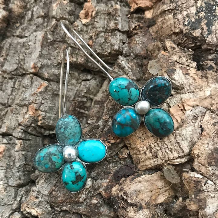 Turquoise Dot Flower Earring for wholesale by Hi Octane | SilverBotanica