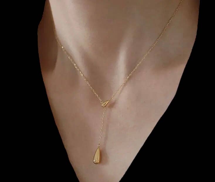Interiors and Art - Wholesale Pendant/Charm Necklace - Vermeil minimalist 925 sterling silver 18k gold teardrop cha4