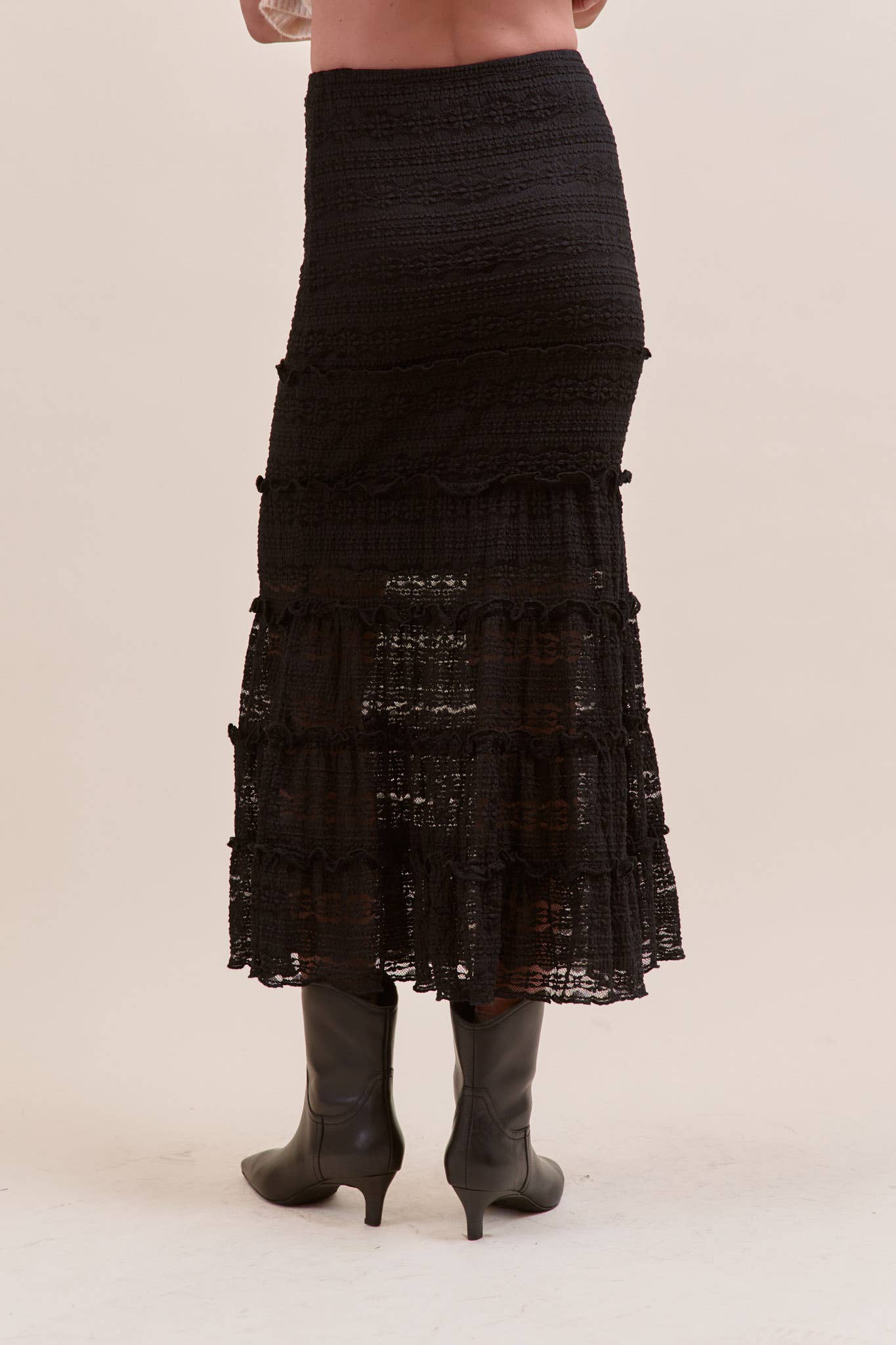 &MERCI - Wholesale Skirt - Women's - LACE TIERED RUFFLE TRIM MERMAID MIDI SKIRT MSK43955