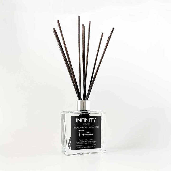 Diffuseur Fruition Reed - La collection Signature pour la vente par Infinity Candle Co