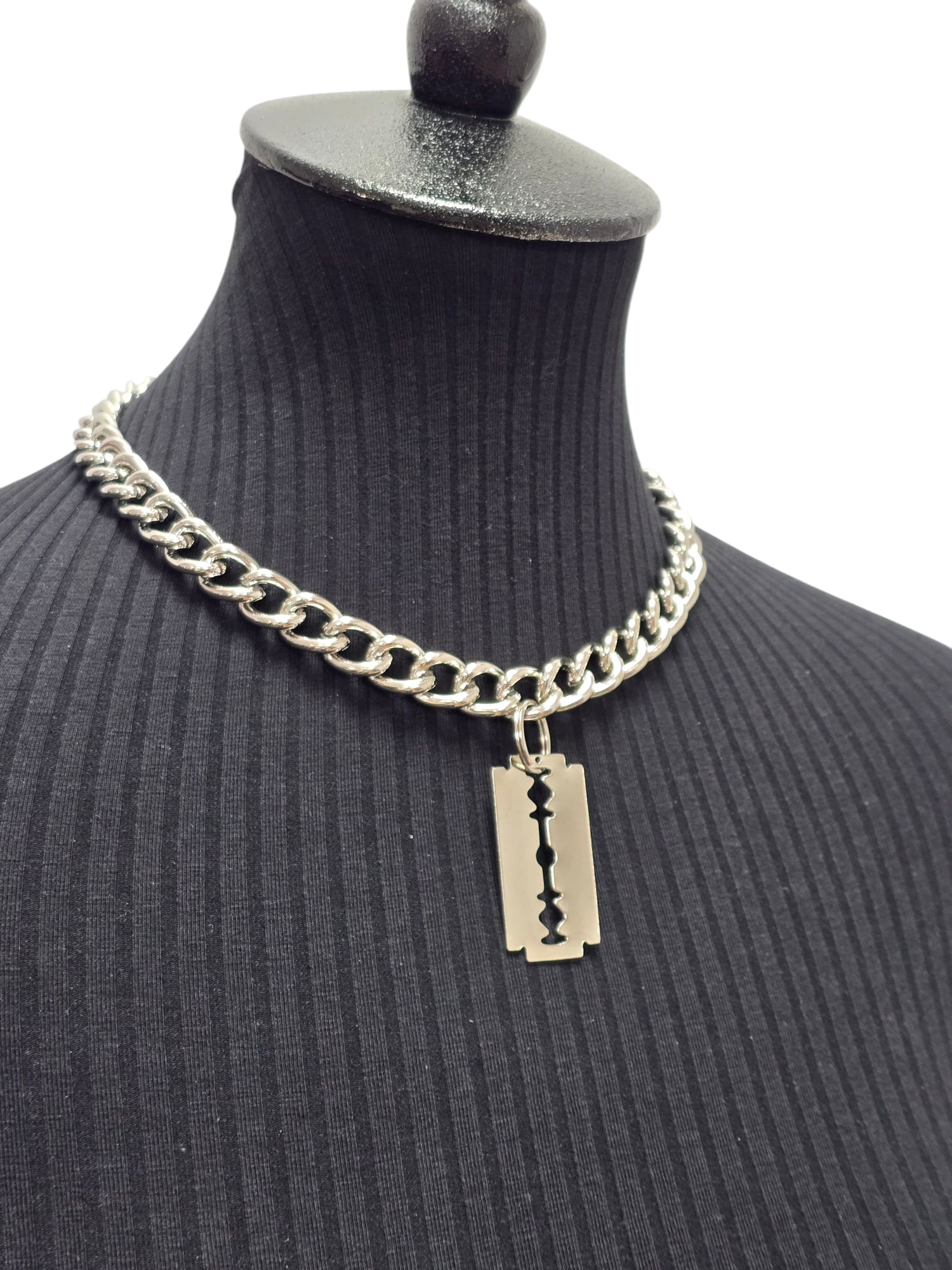 Funk Plus - Wholesale Pendant/Charm Necklace - FC987 RAZOR BLADE PENDANT7