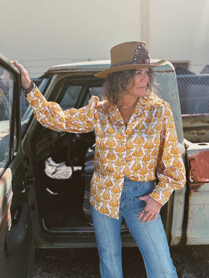 Lil Bee's Bohemian Brand - Wholesale Button Down Shirt - Women's - PRE PACK Streets of Gold Golden Yellow Tulip Flower Pouf Sleeve Button Up Blouse (1S-2M-2L-1XL)