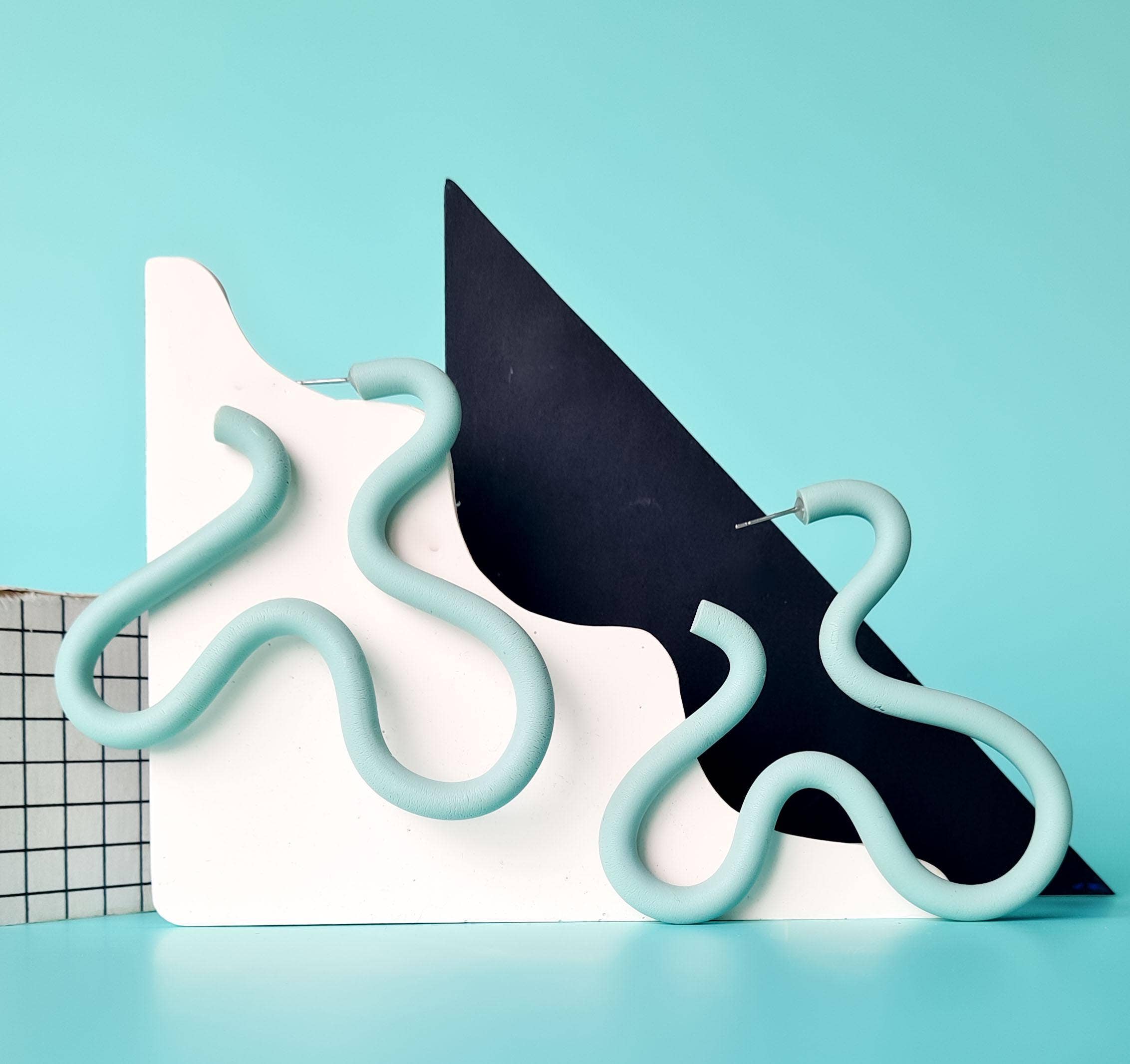 Mono - Wholesale Hoop Earrings - polymer clay squiggle earrings in 8 different colors. 0