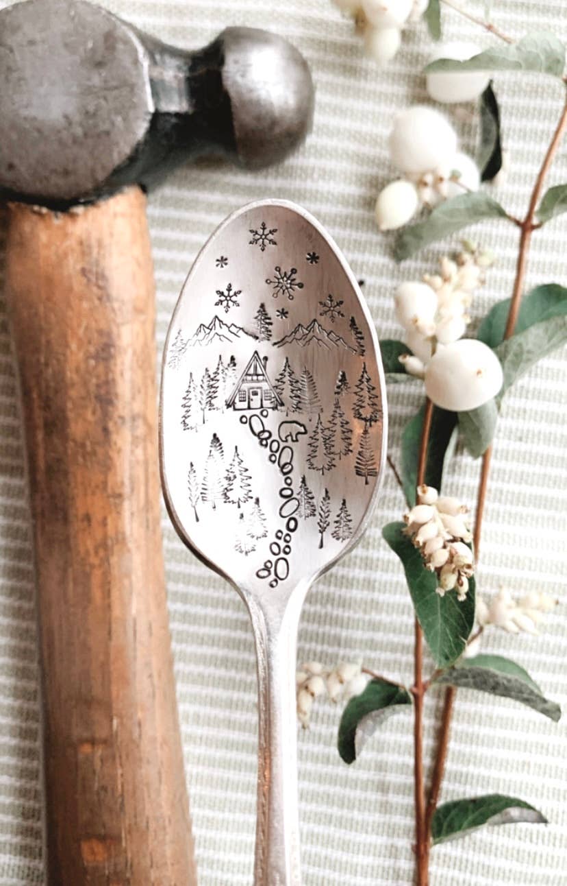 The WildSmith – Conjunto de talheres para servir por atacado – Colheres de chá vintage com gravações Nature10